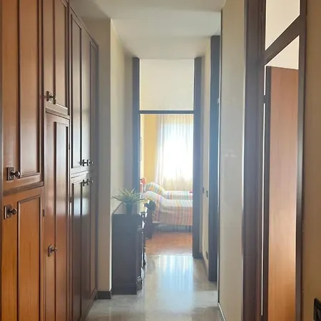 Bnbook Trilo San Carlo Apartament *